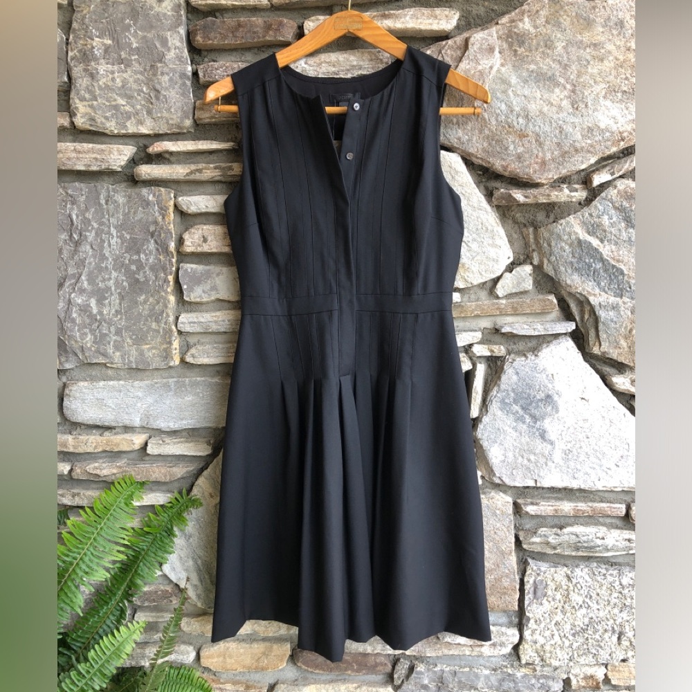 J.Crew Pleated Half Button Up Wool Fit & Flare Career Dress Size 2 Black NWT